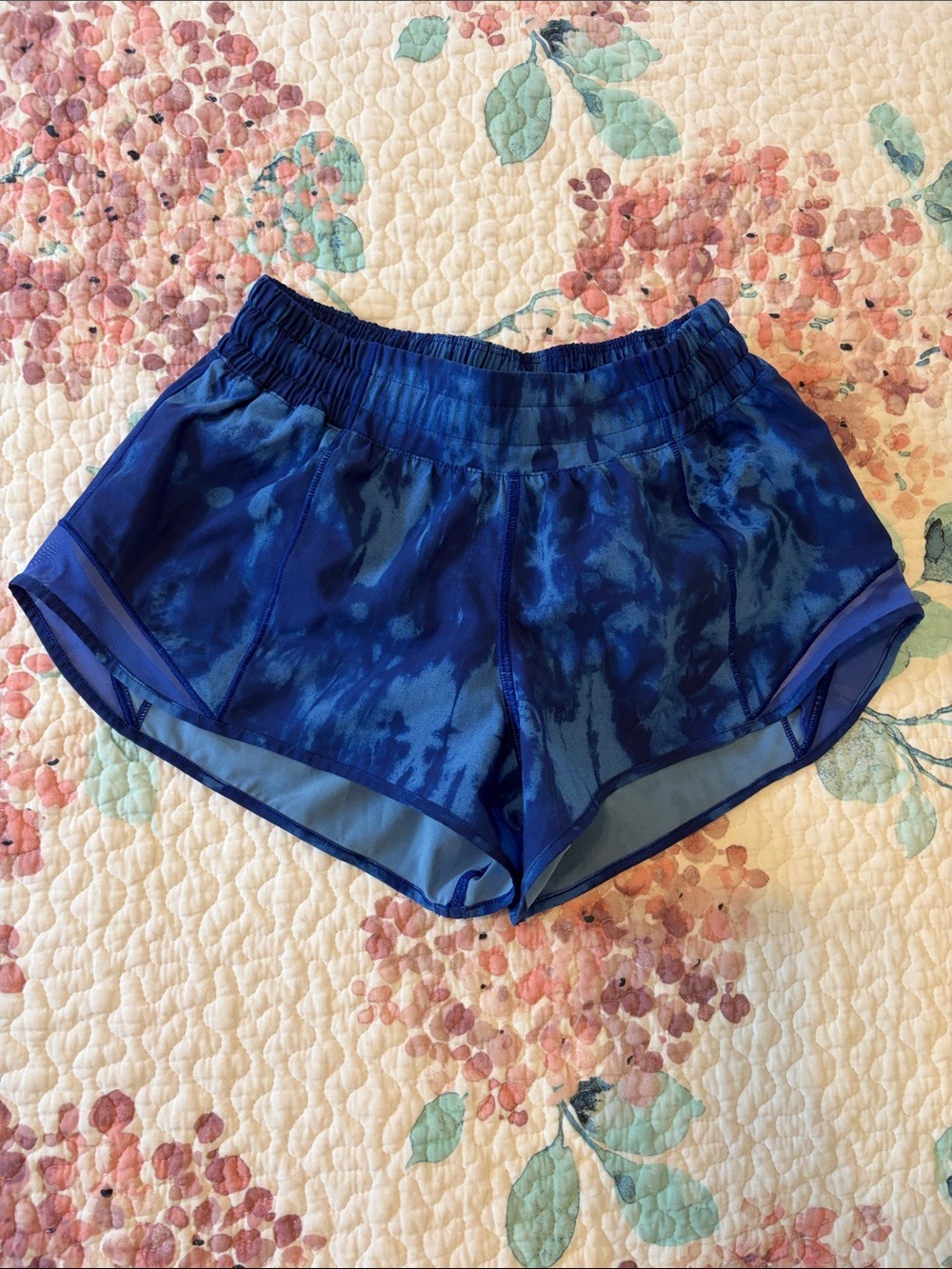 Lululemon Hotty Hots